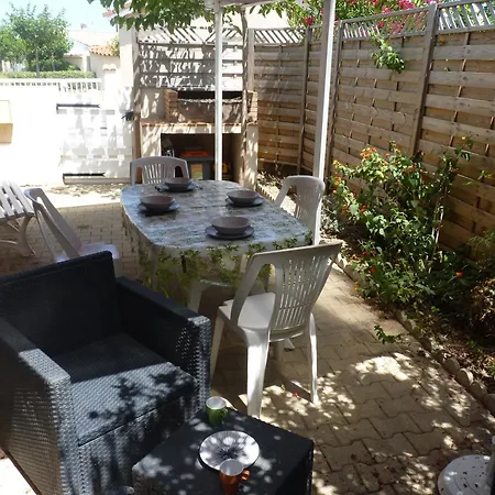 Villa T3, 5 Personnes, Plage